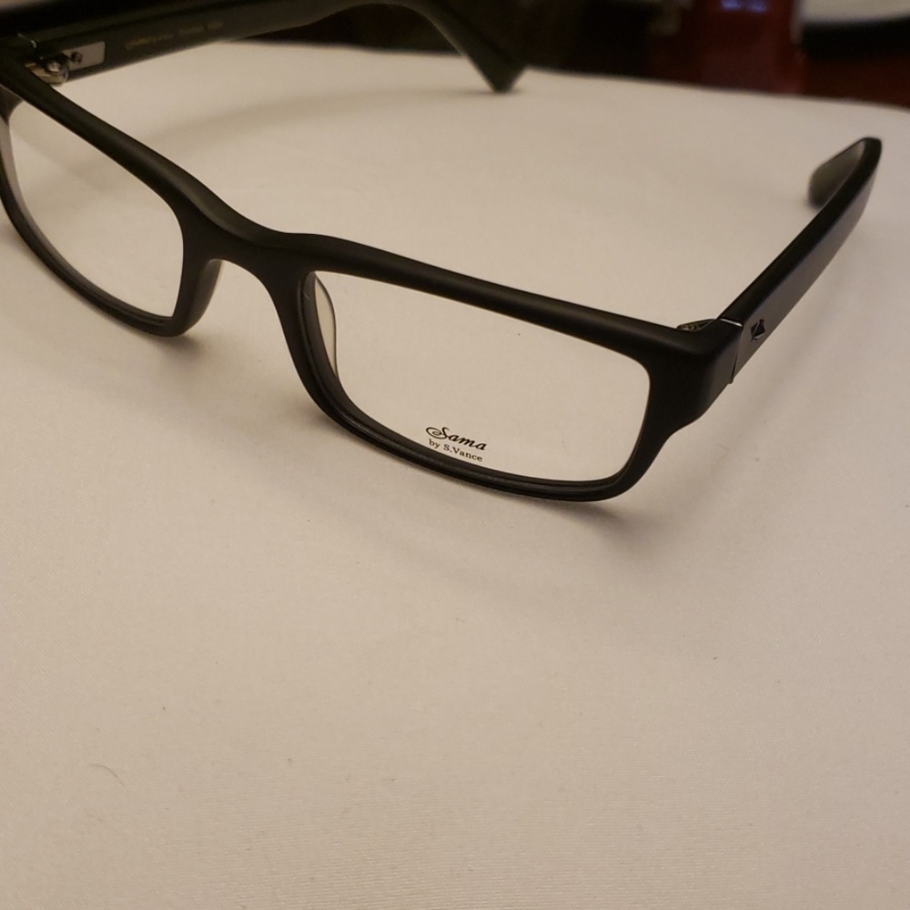 20/20 SALE! New Sama Boutique Eyeglasses